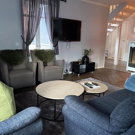 Enter Tromso - Luxury 4 Bedroom Apartment Exterior photo